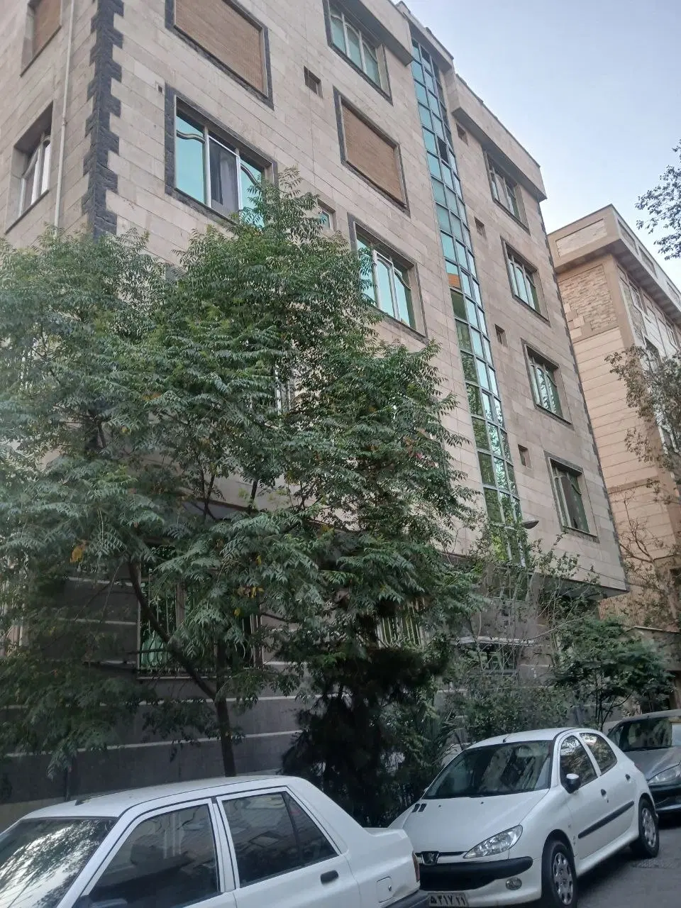 فروش آپارتمان مسکونی