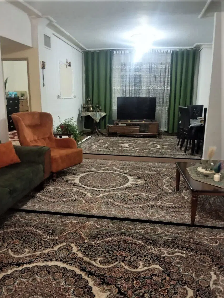 رهن و اجاره واحد100متری  فرهنگیان فاز2