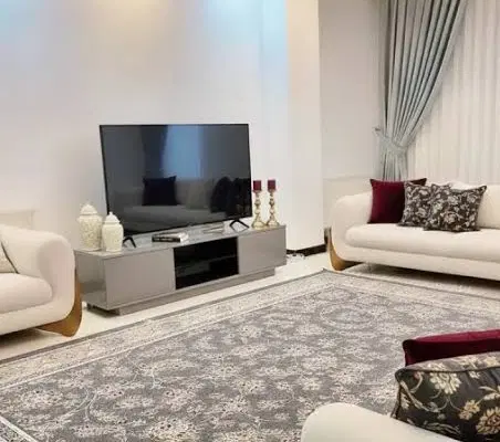 اجاره خانه طبقه همکف در کوچه مهرشاد۳