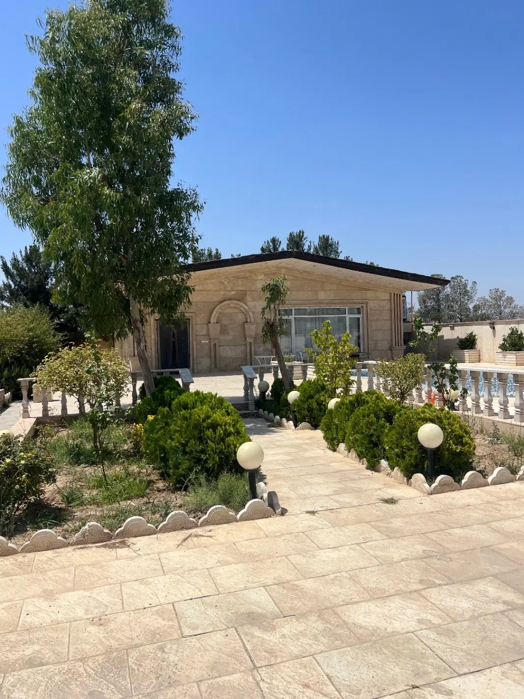 اجاره ویلای دنج و فول امکانات_سالیانه_محیطی ارام