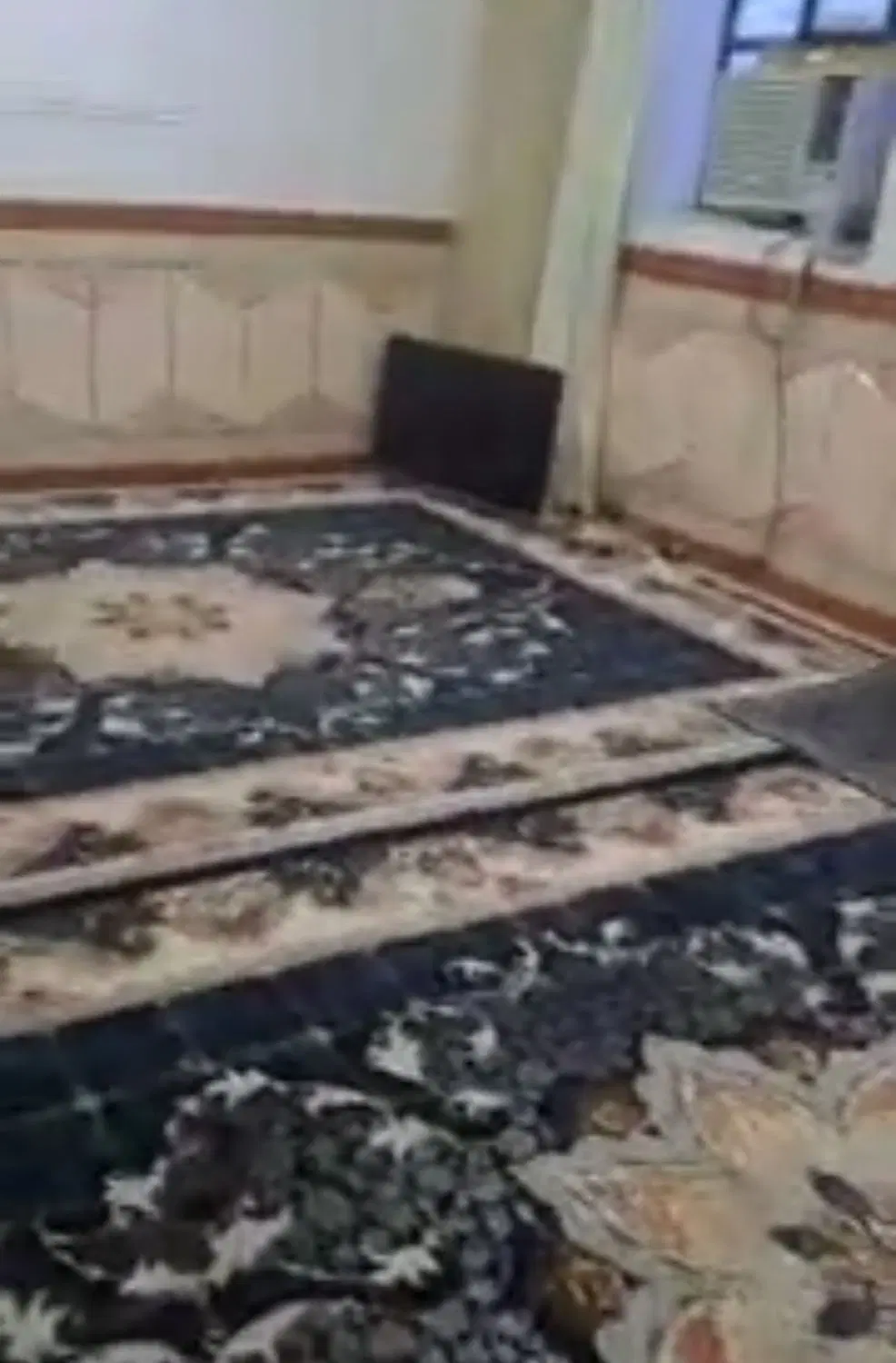 خانه ویلایی.