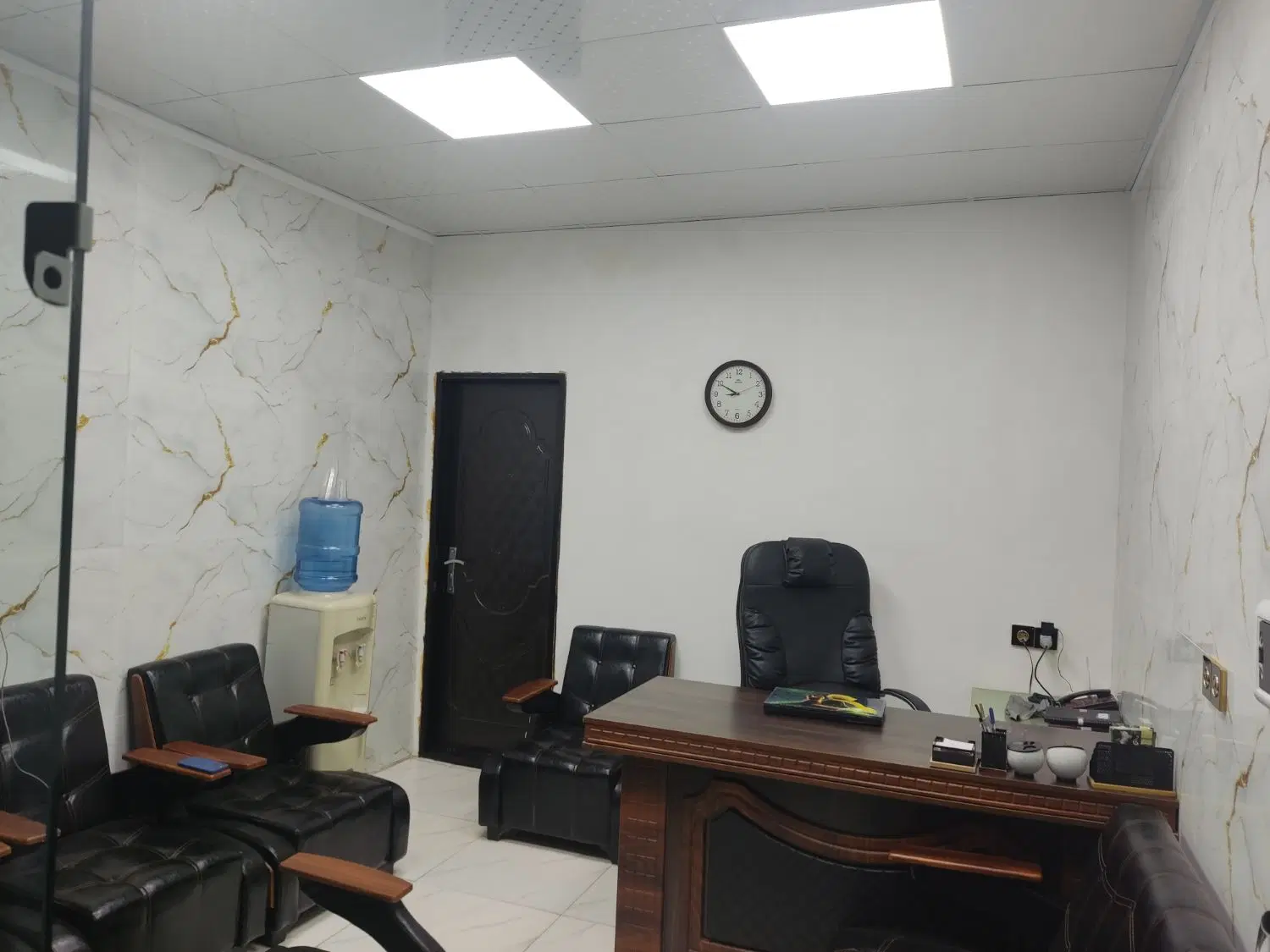 مغازه نزدیک بازار پارچه فروشها معاوضه با خودرو
