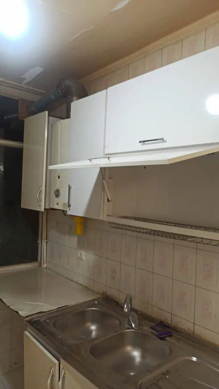 اجاره ۴۰متر درخیابان مخصوص