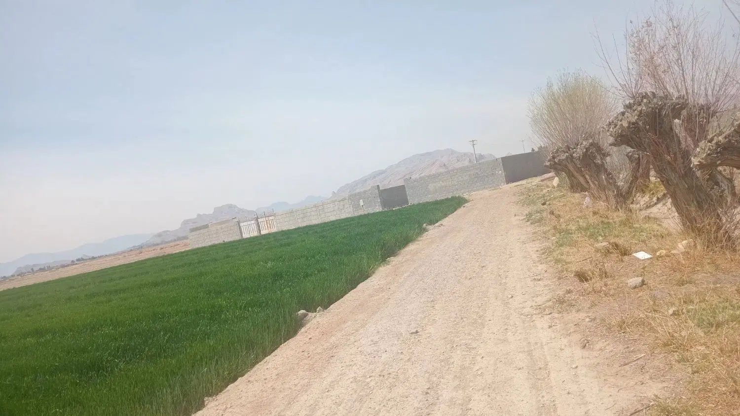 پلاک ۴دیواری با درب