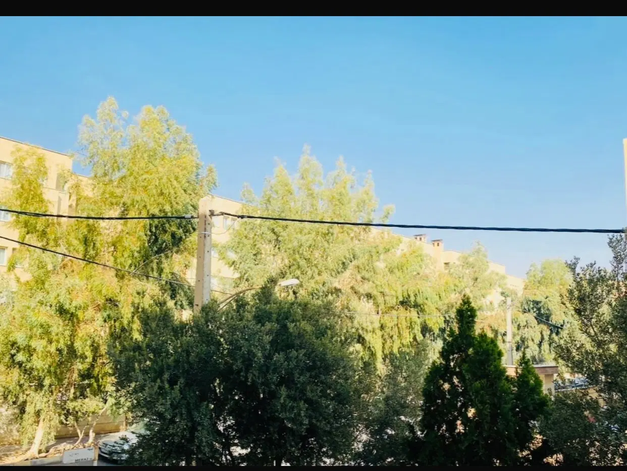 فروشی دو‌خواب ۱۰۵ متری جنوبی