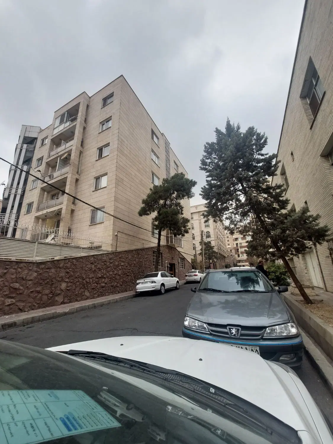فردش ۱۸۵ متر کلنگی _ ۳ طبقه_ جنت آباد
