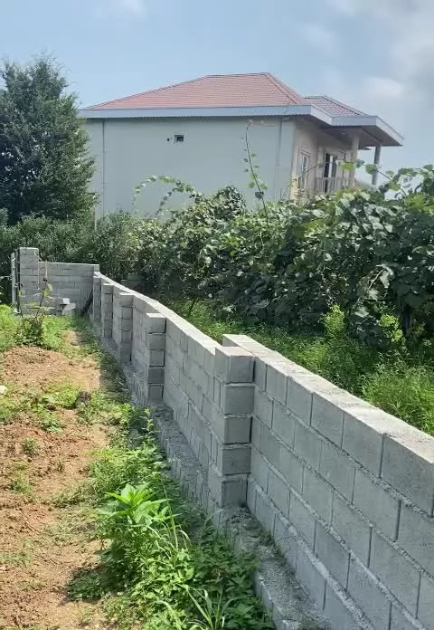 ۲۵۰ زمین ۱۷۰ پروانه ساخت