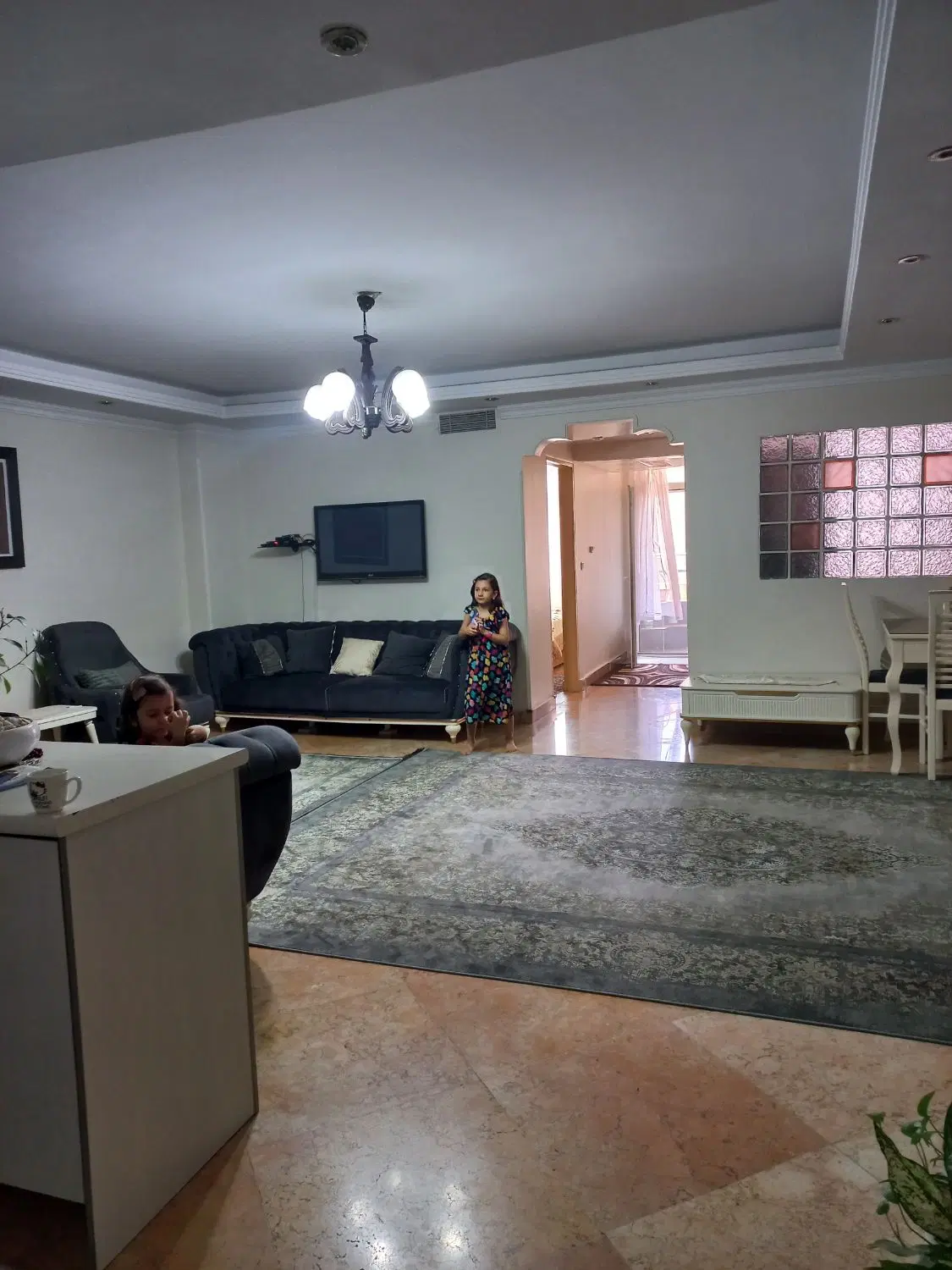 ۹۱ متر آپارتمان بازسازی شده