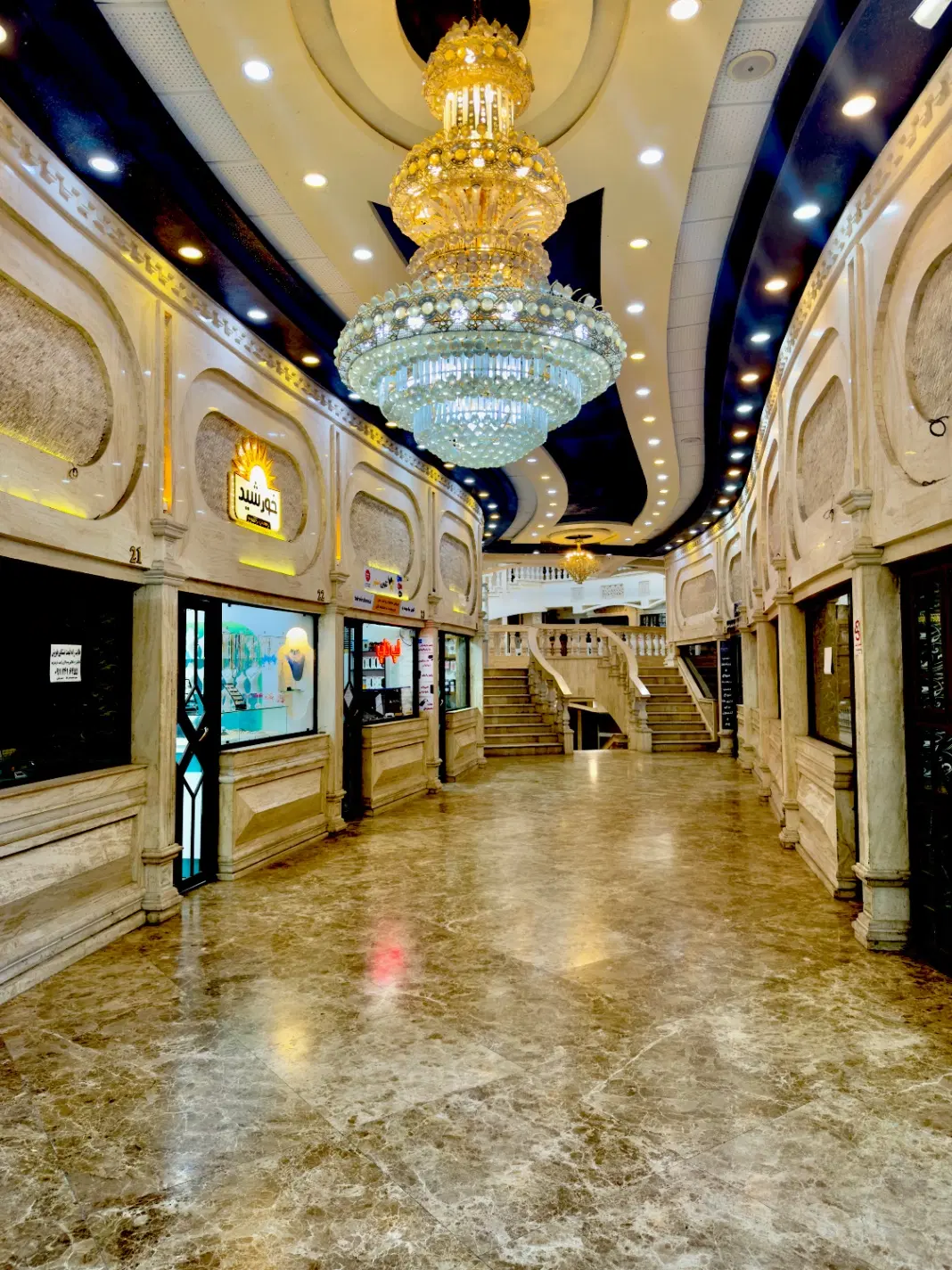 اجاره مغازه تجاری در مجتمع پارادایس لاهیجان