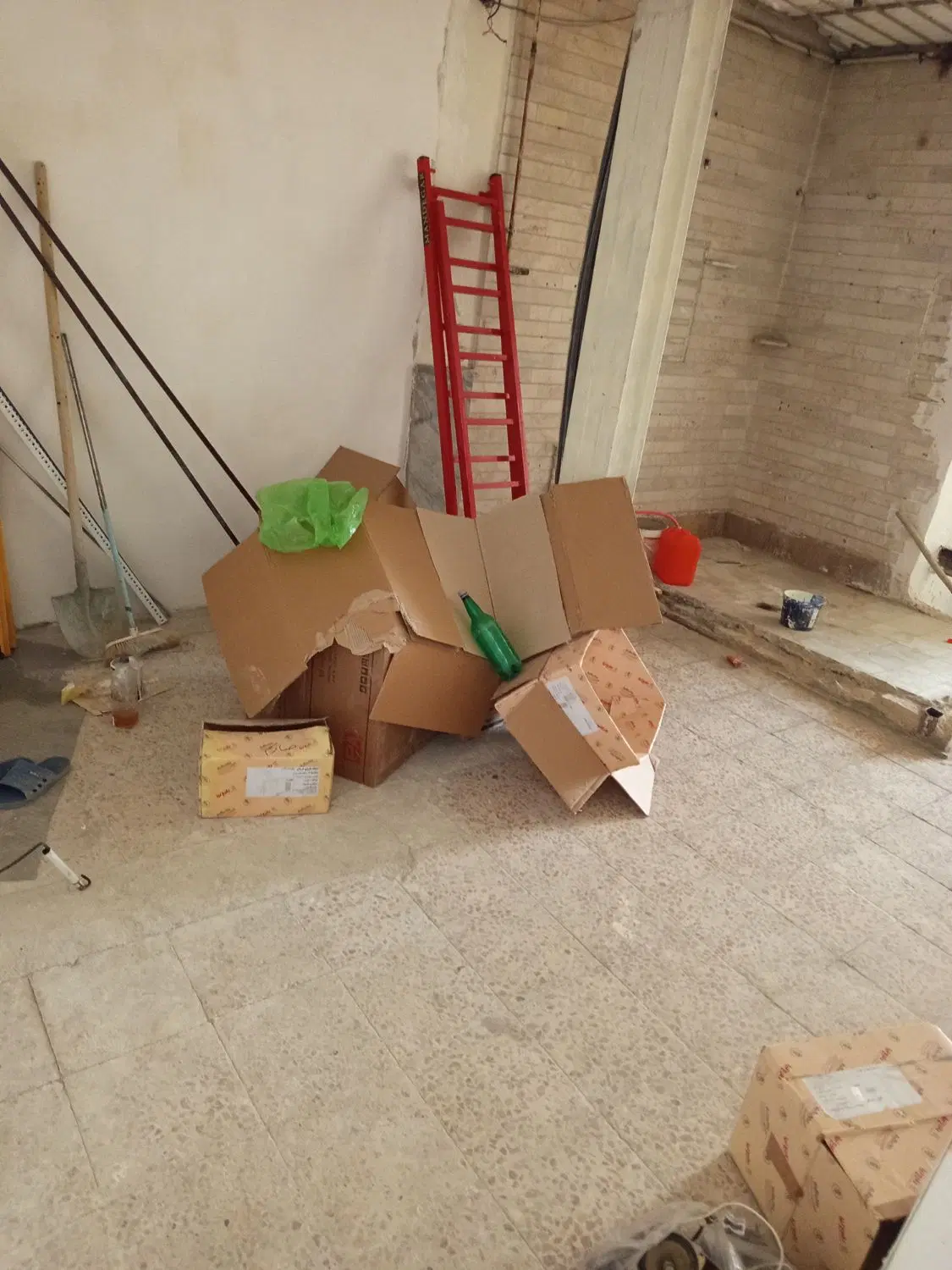 انبار جاده قدیم