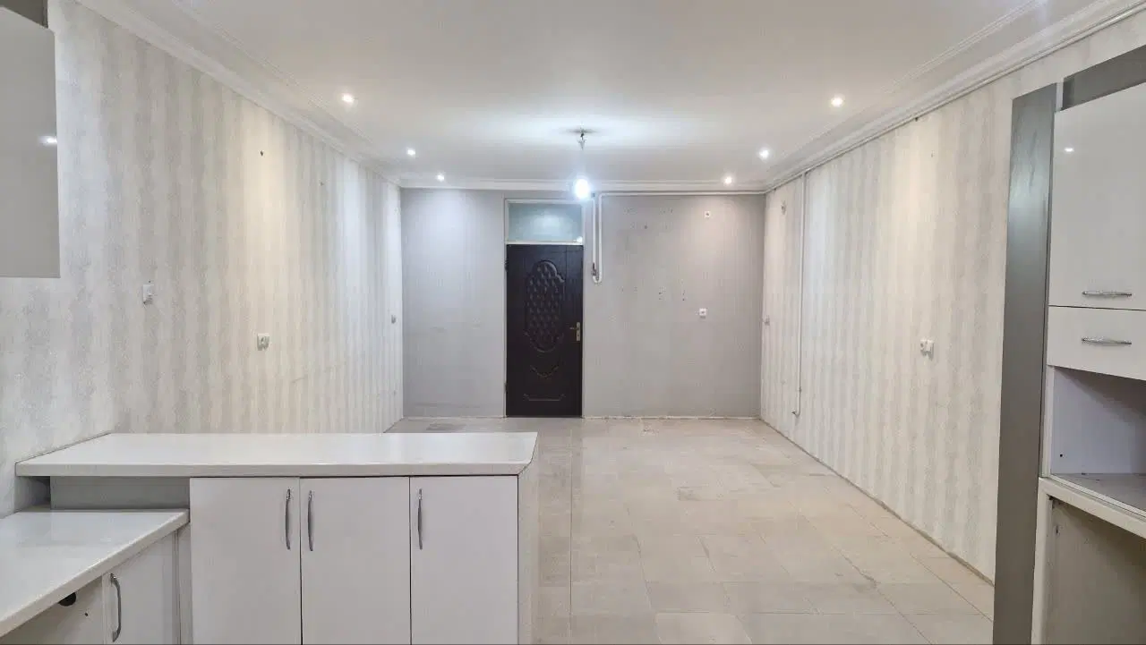 املاک هستم اجاره زیرزمین زیر مغازه بلوار دشتی