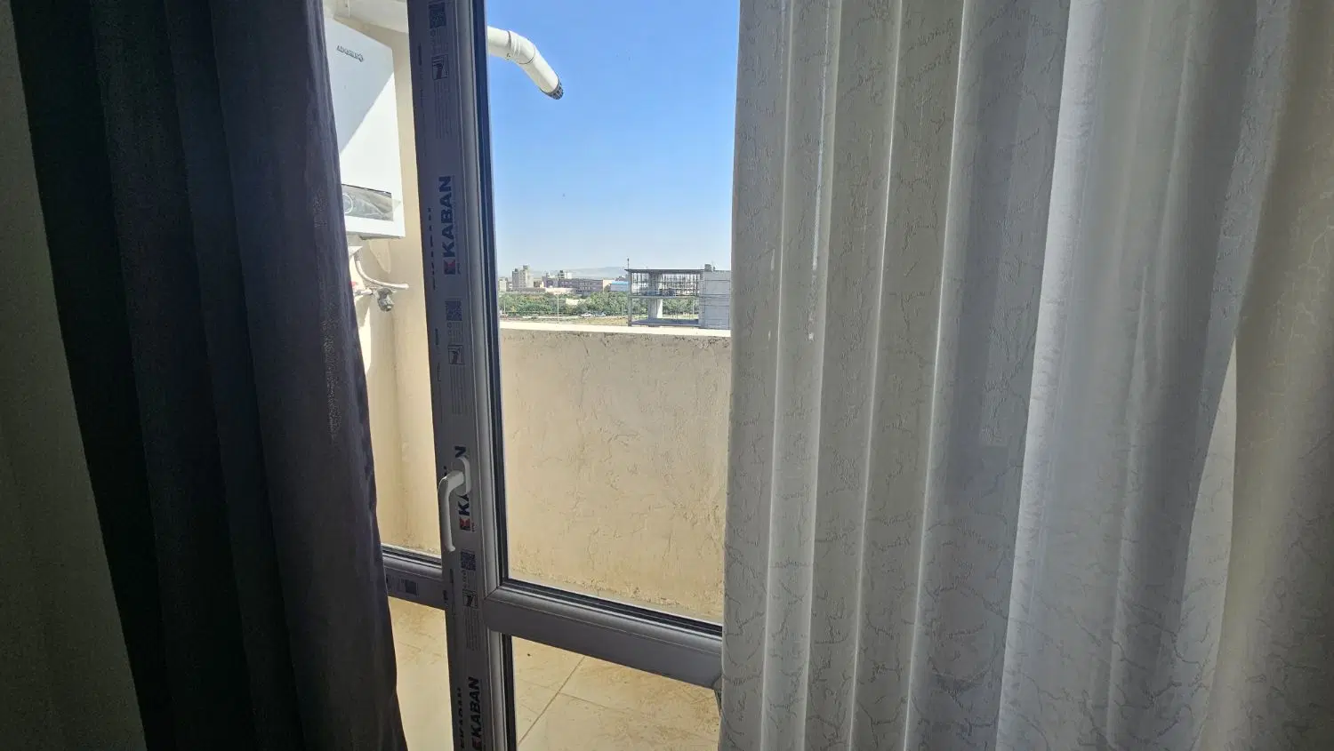 آپارتمان نوساز و مهندسی‌ساز ، مبله و غیرمبله