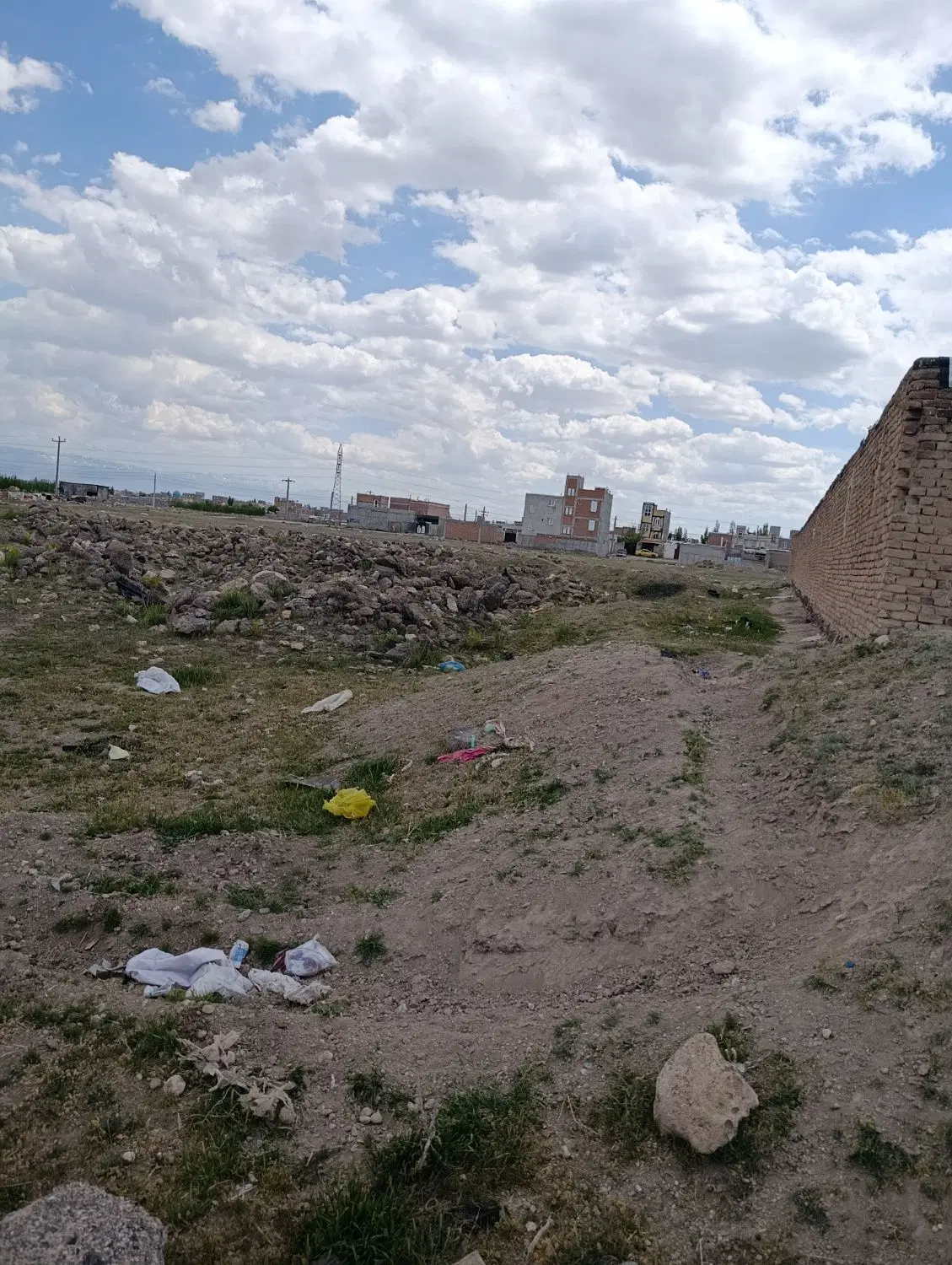 فروش زمین صد متری در ایران آباد
