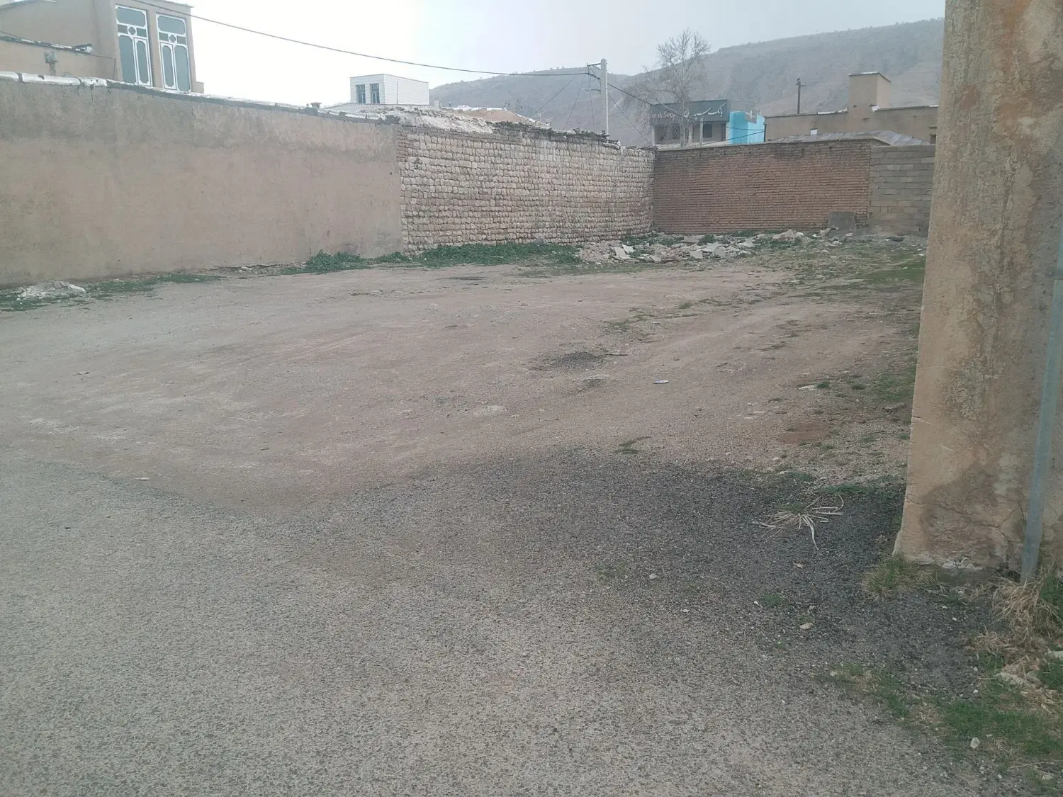 زمین مسکونی در قلب شهر ایوانغرب