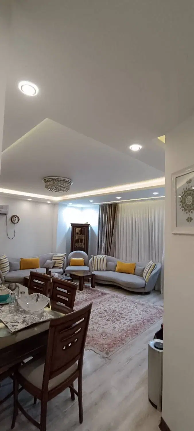 فروش واحد 82 متری گلشهر جنوبی