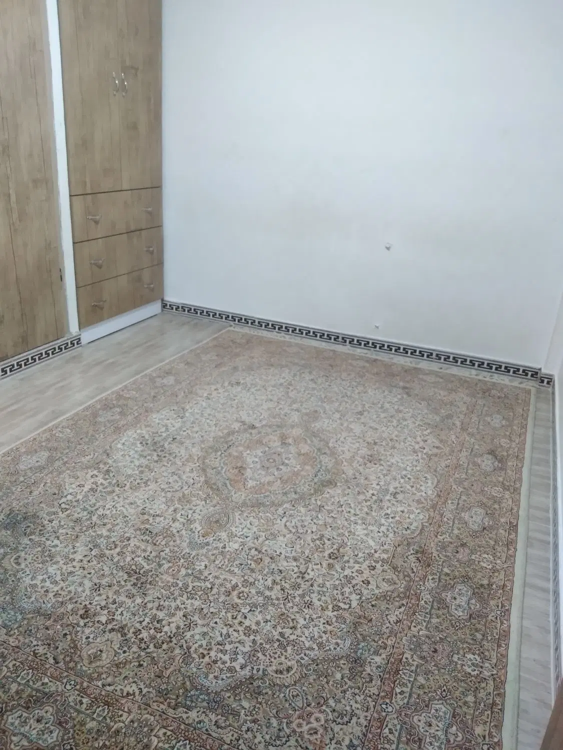 آپارتمان ۵۴ متری تک واحدی طبقه ی سوم با پارکینگ