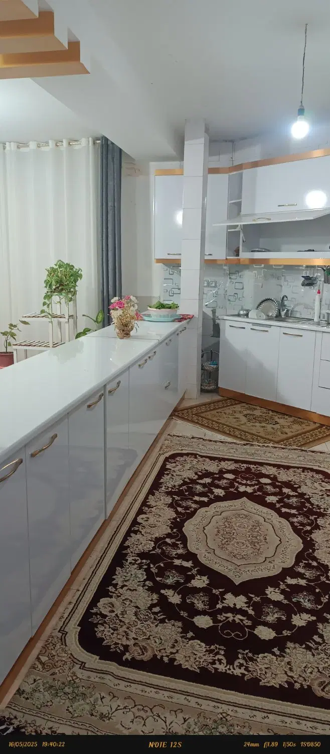 آپارتمان 90متری غرق نور