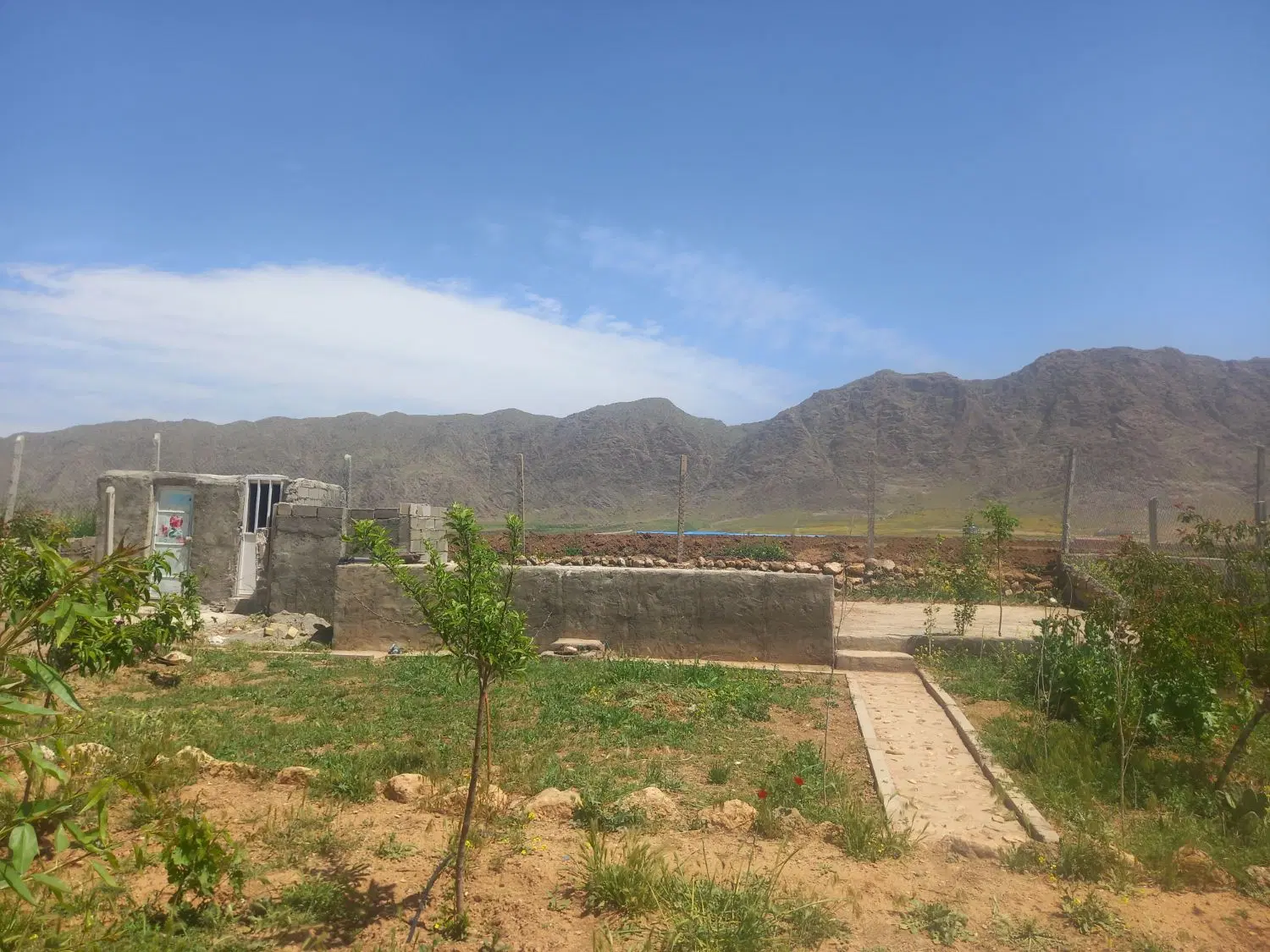باغ فول امکانات کمالوند
