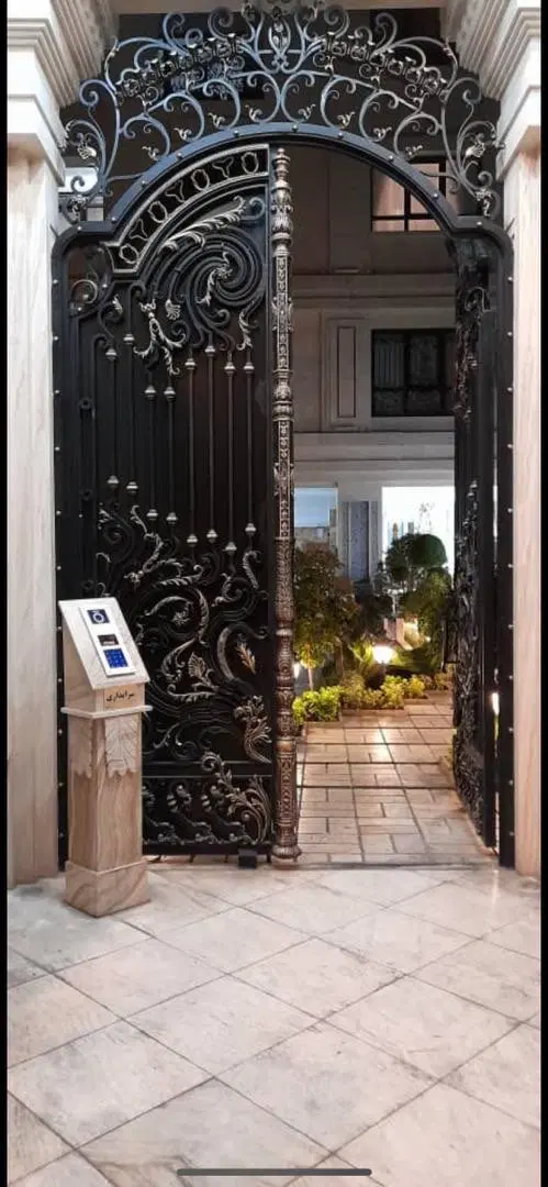 ۱۴۰ متر ساقدوش جنوبی  بهارستان ۱