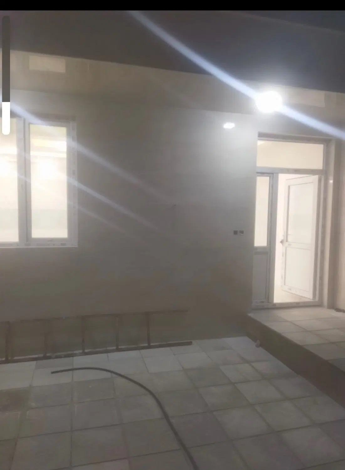 خانه ساخت ۱۰۰