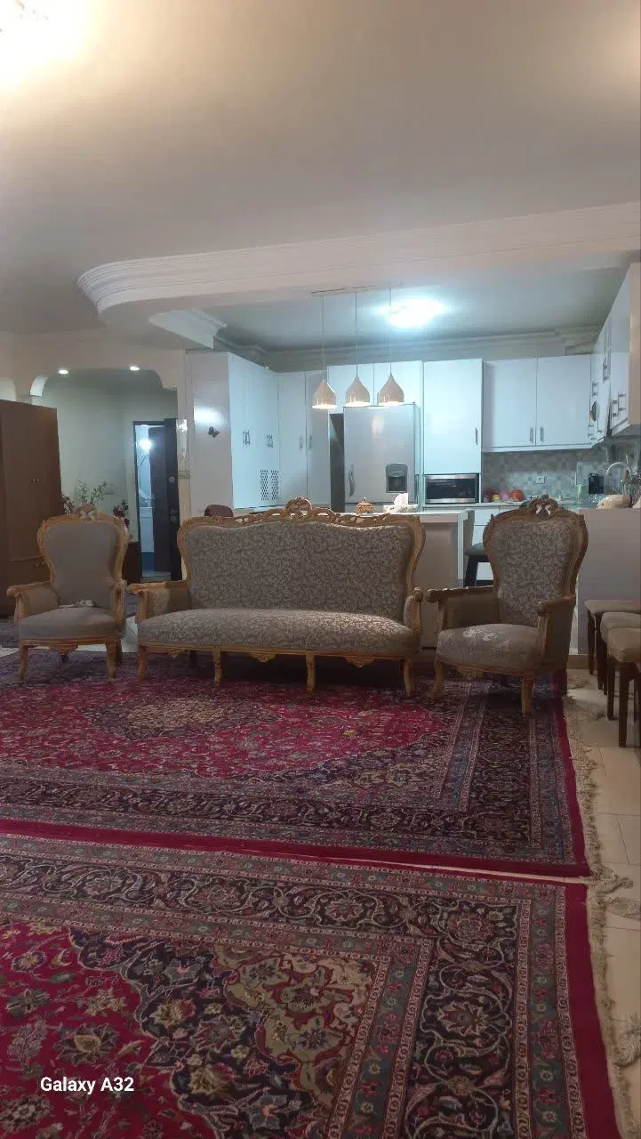 واحد ۱۳۰ متری شیک ۲ خوابه