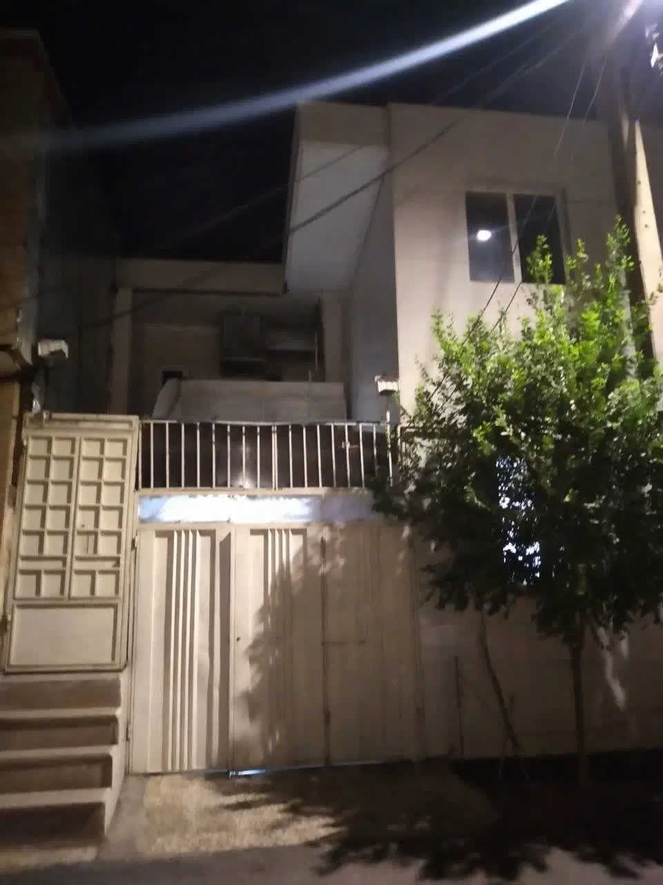 اجاره طبقه بالا دره کرم