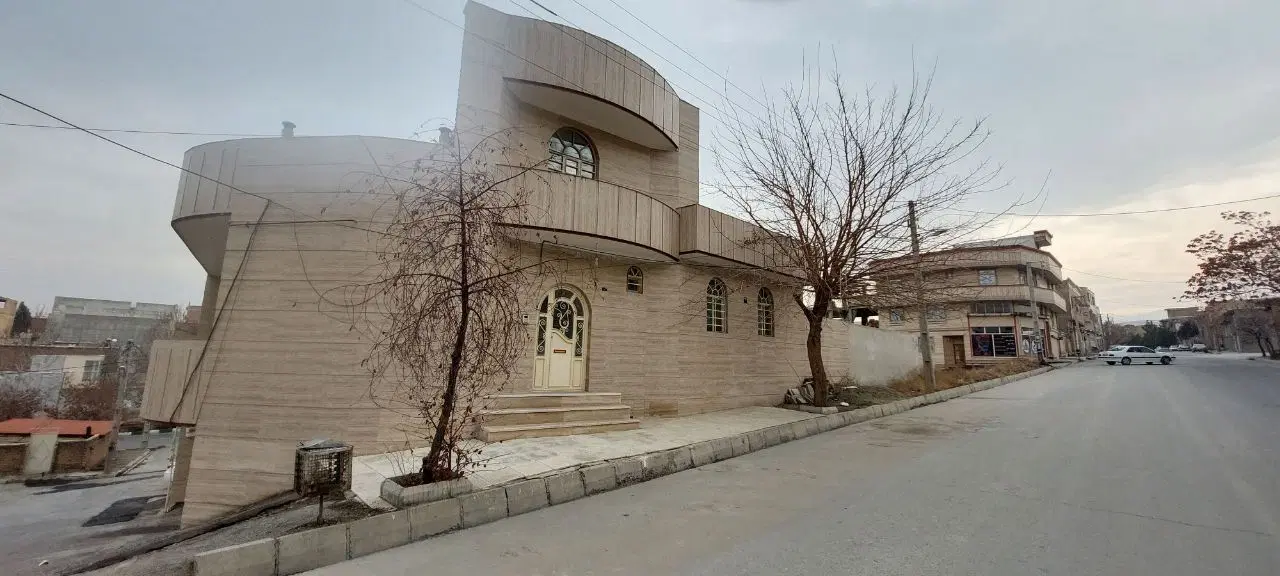 منزل مسکونی دوسرویس راه جدا دونبش