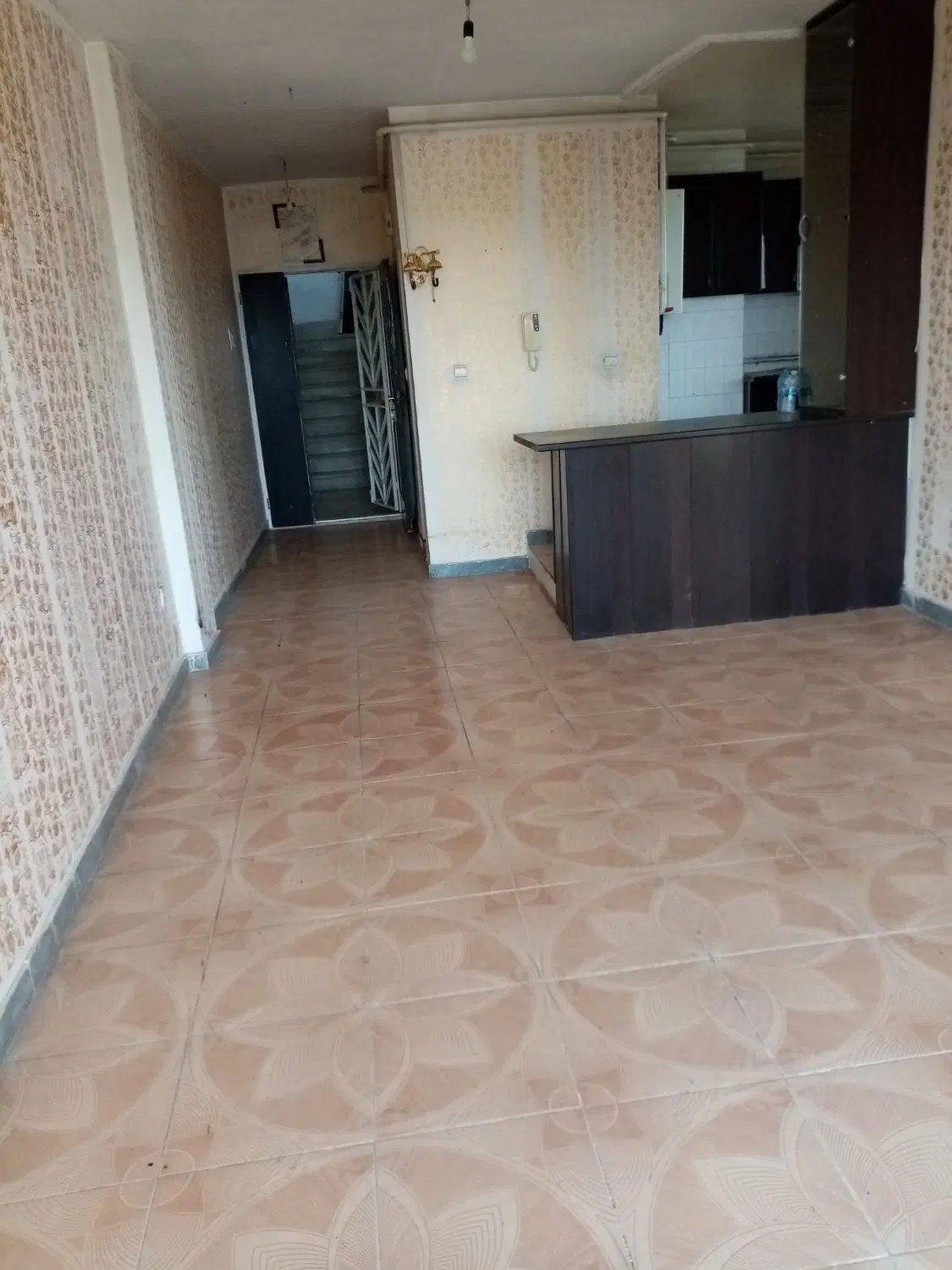 آپارتمان دوخوابه استیجاری زیباشهر فخرتوسعه