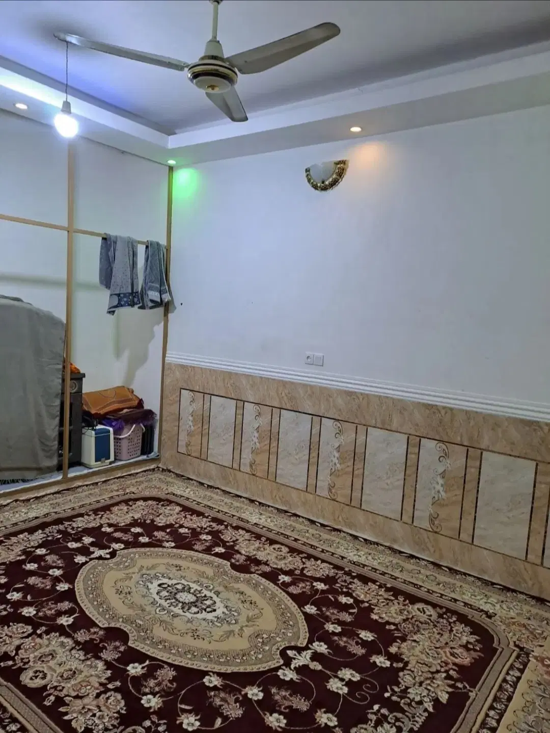 منزل فروشی کشاورز ۱۴ وحدت ۷