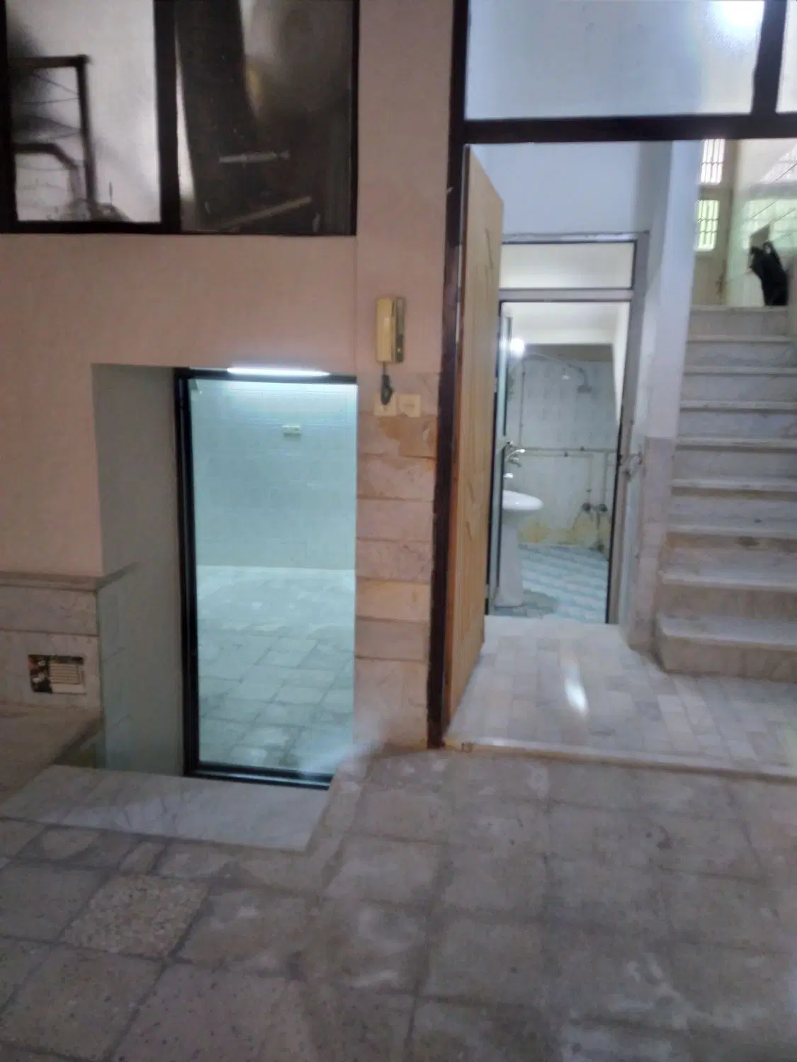 زیرزمین جنوبی