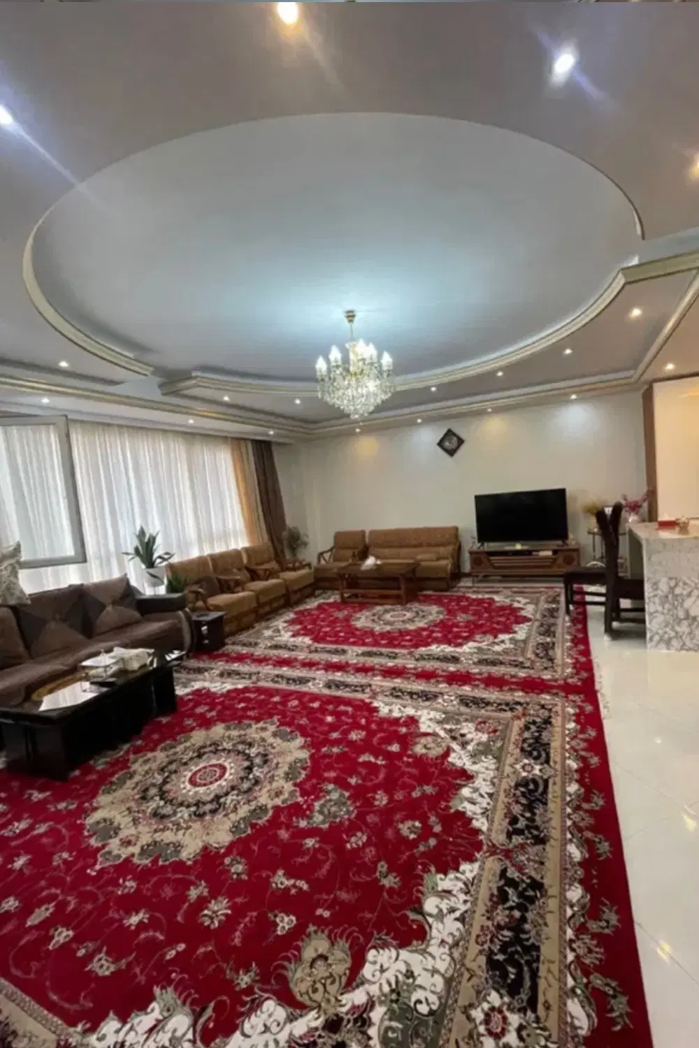 فروش واحد ۱۳۵ متری