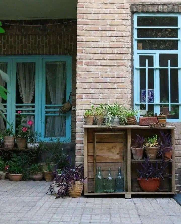 خانه ی کلنگی