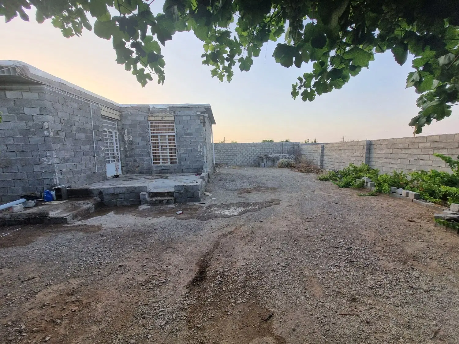 خانه باغ خیرآباد