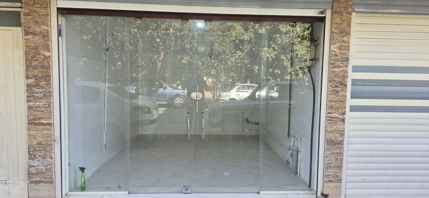 اجاره مغازه ۱۴متری بر خیابان اصلی