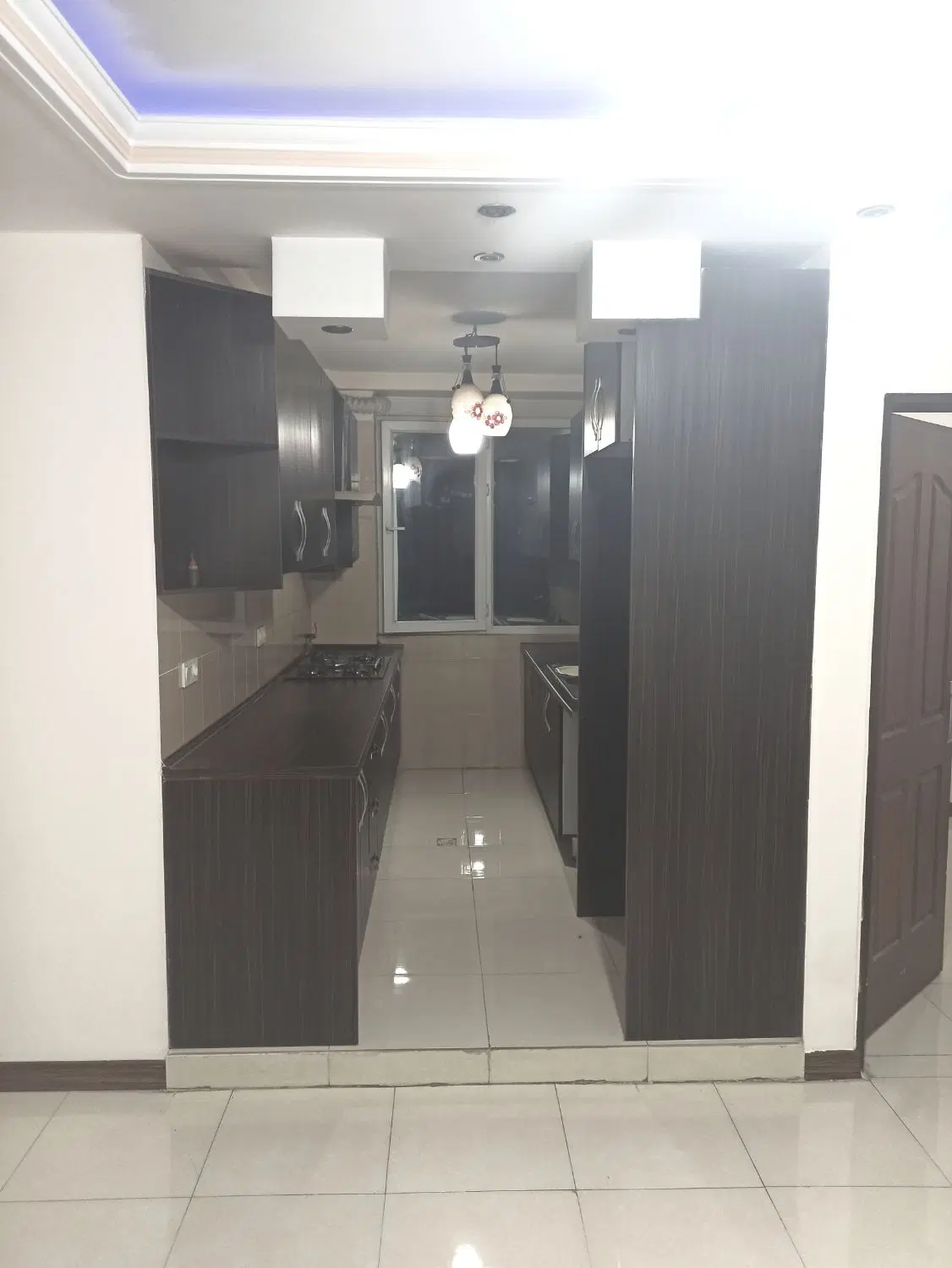 ۴۴متر خوش نقشه با آسانسور ـ پارکینگ