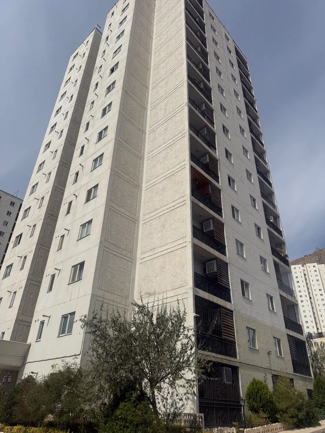 رهن ‌اجاره پردیس فاز ۱زون ۵ ط۱۱جنوبی