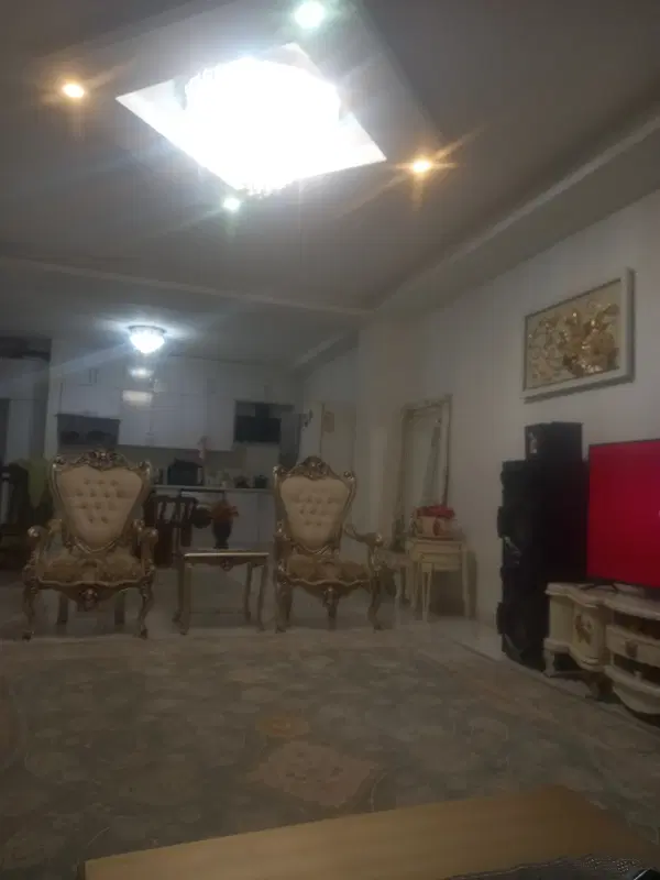 فروش اپارتمان ۱۰۵ متری در بهارستان ببمارستان پارس