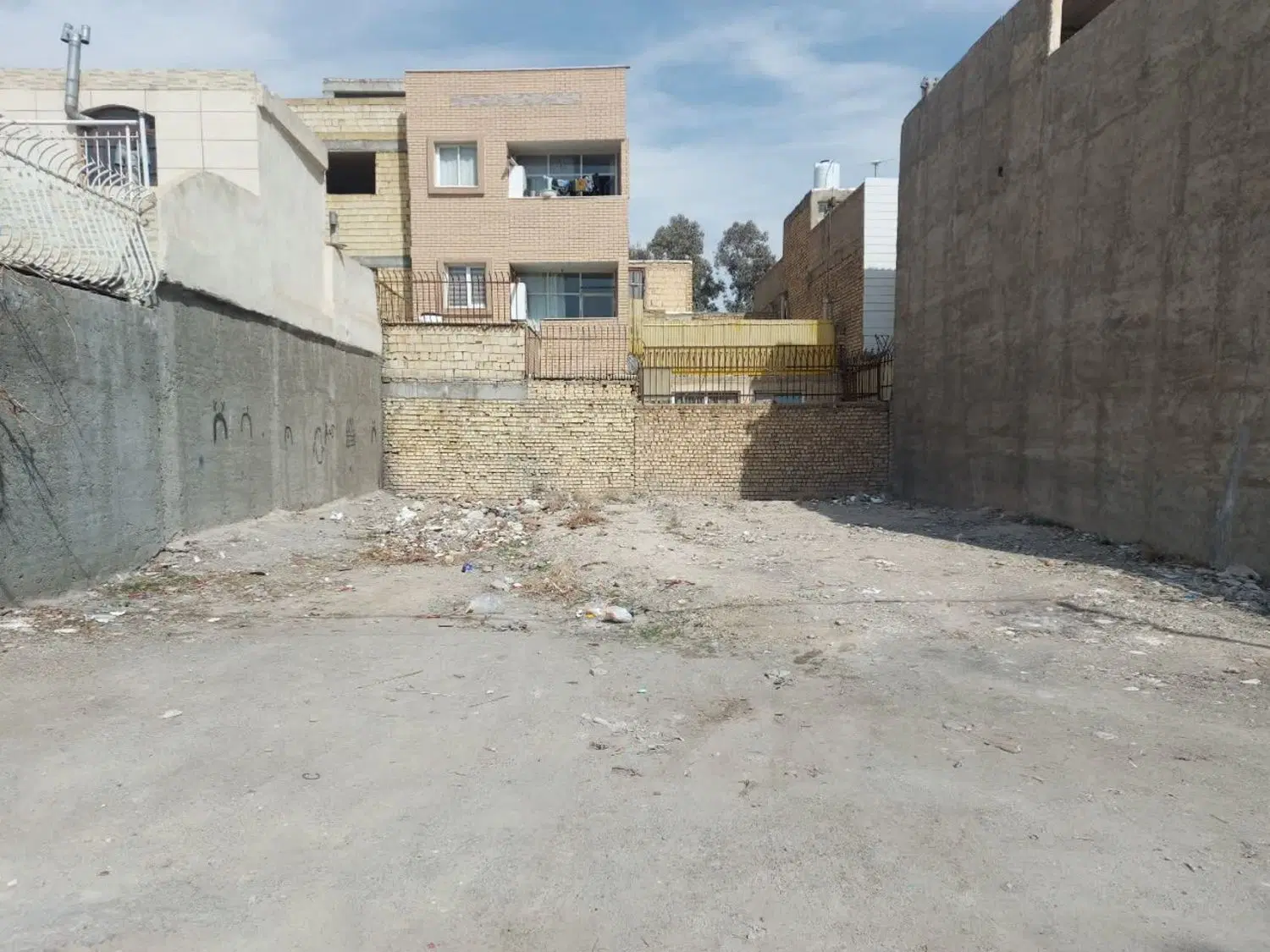 زمین ۱۰۸متری شهرک ولی عصر کاوه