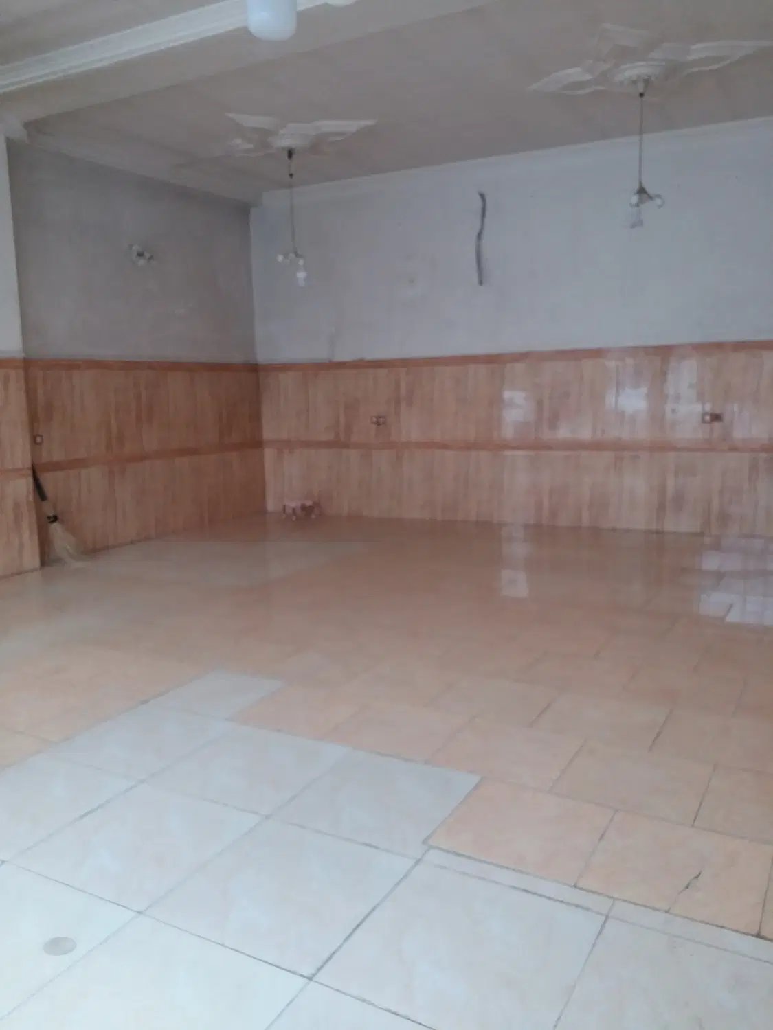 اجاره مغاره بر خیابان پرنیان