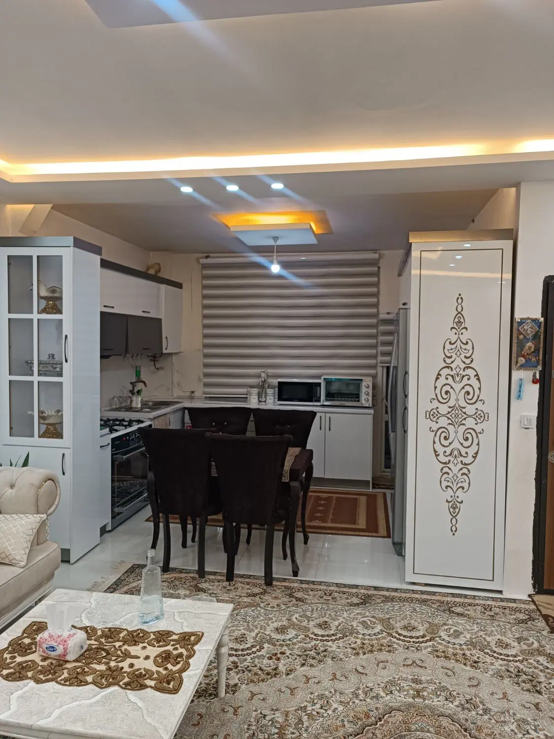 آپارتمان تمیز شیک دوخوابه