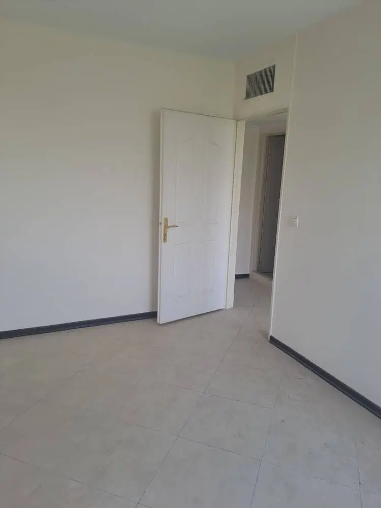 ۹۰ متری شاخه اصلی _ بین کانال و فلکه سوم