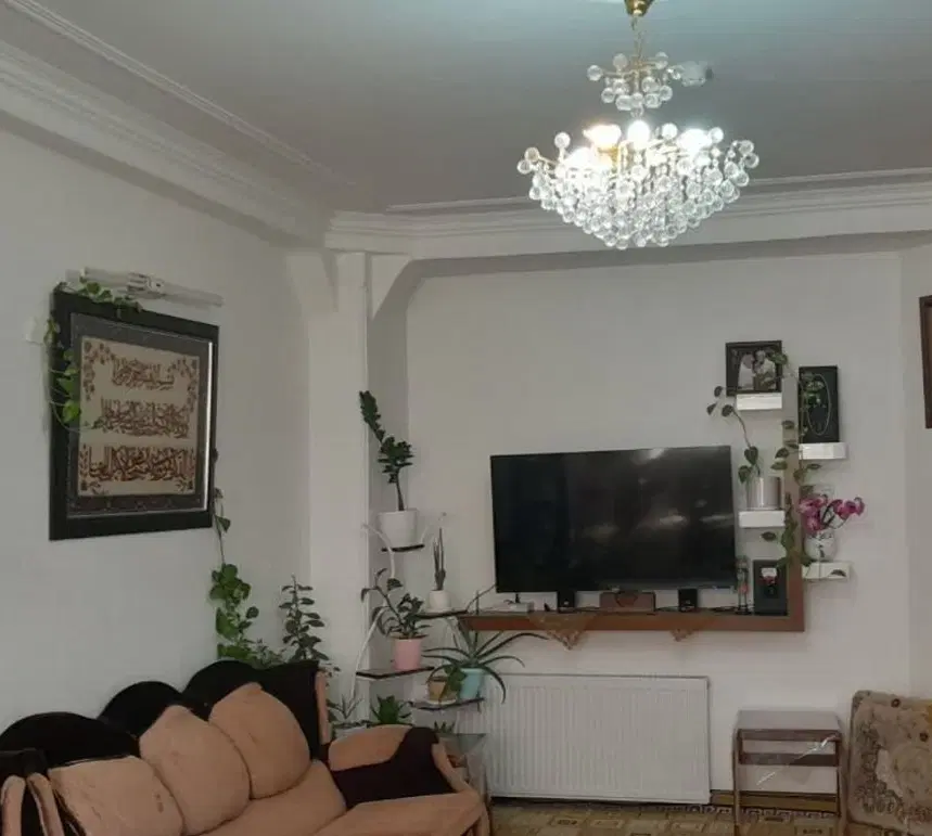 واحد ۹۰ متری سند دار
