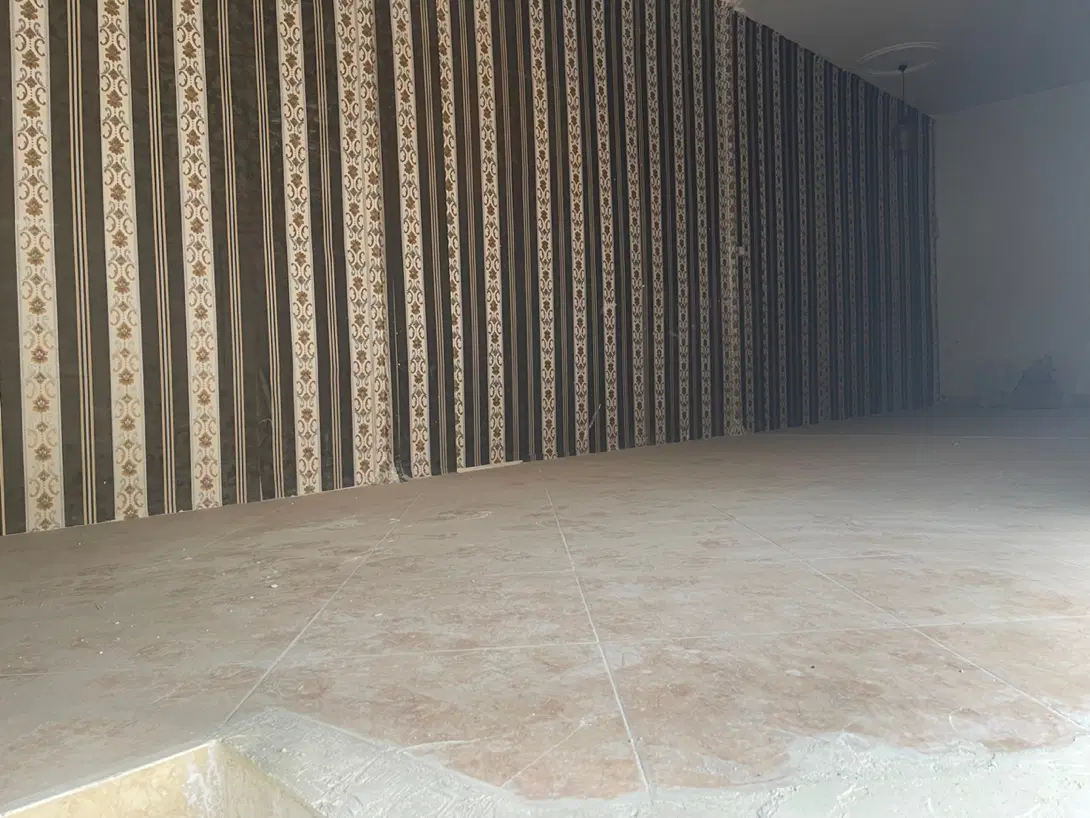 ۲ باب مغازه هرکدام ب متراژ ۱۶ متر اجاره داده میشود