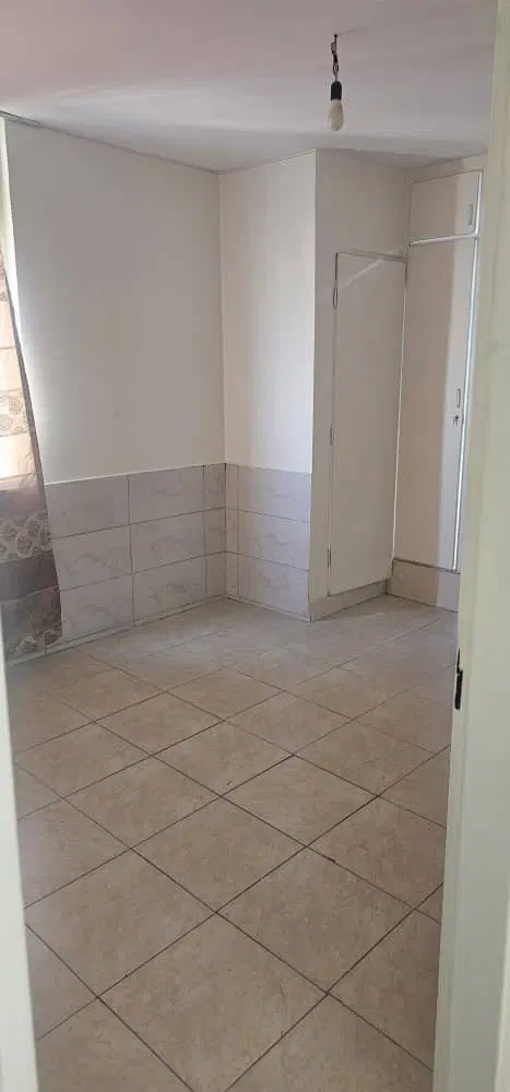 آپارتمان ۸۵ متری کوچه نظامیه