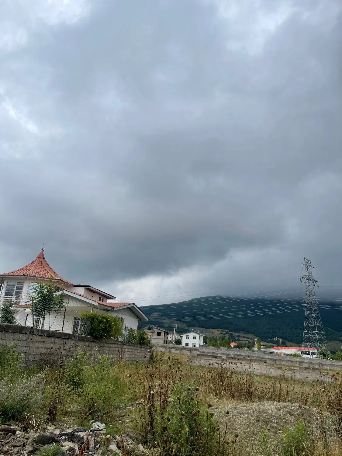 زمین سند دار بر جاده ۳۰۸ متر شهرکی