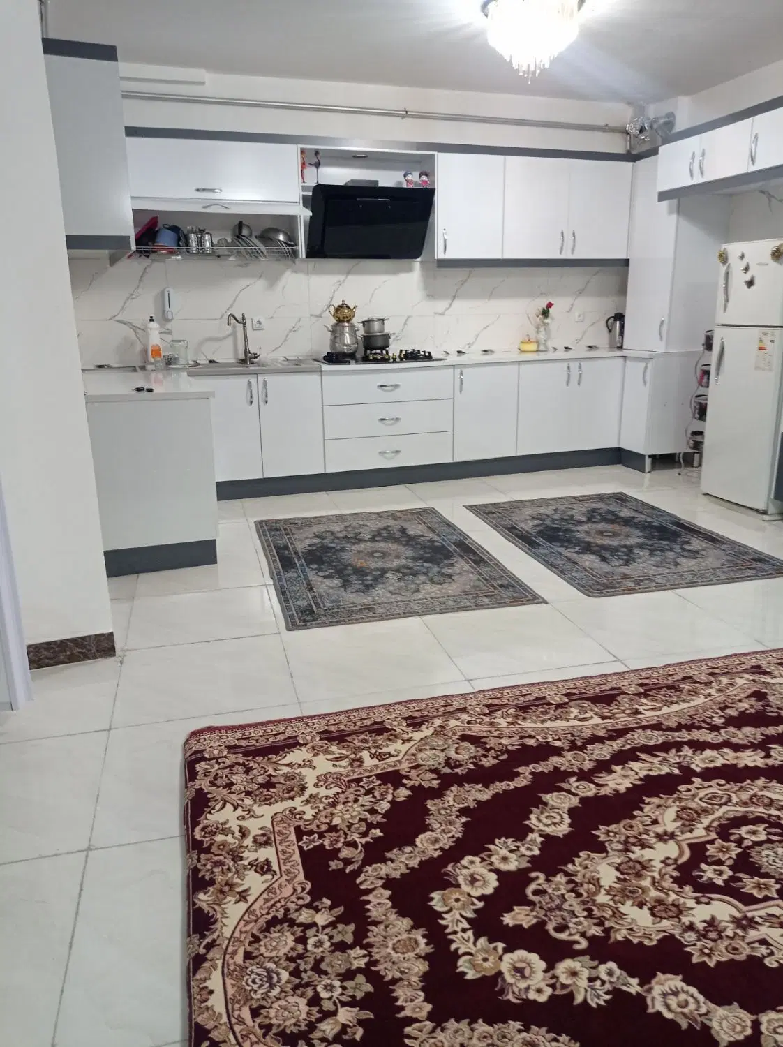 فروش۹۰متردرورزش