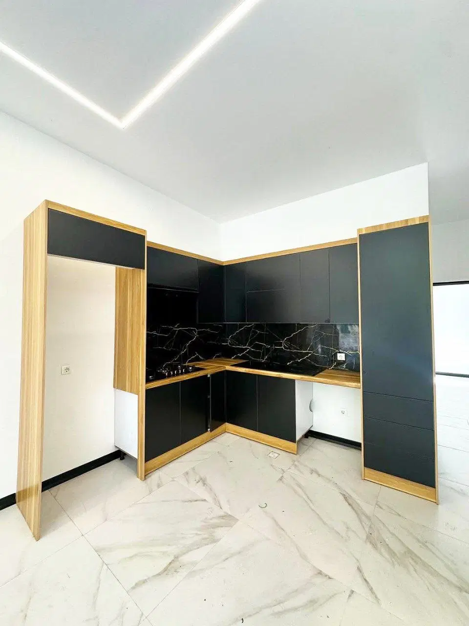 اپارتمان صائب جنوبی