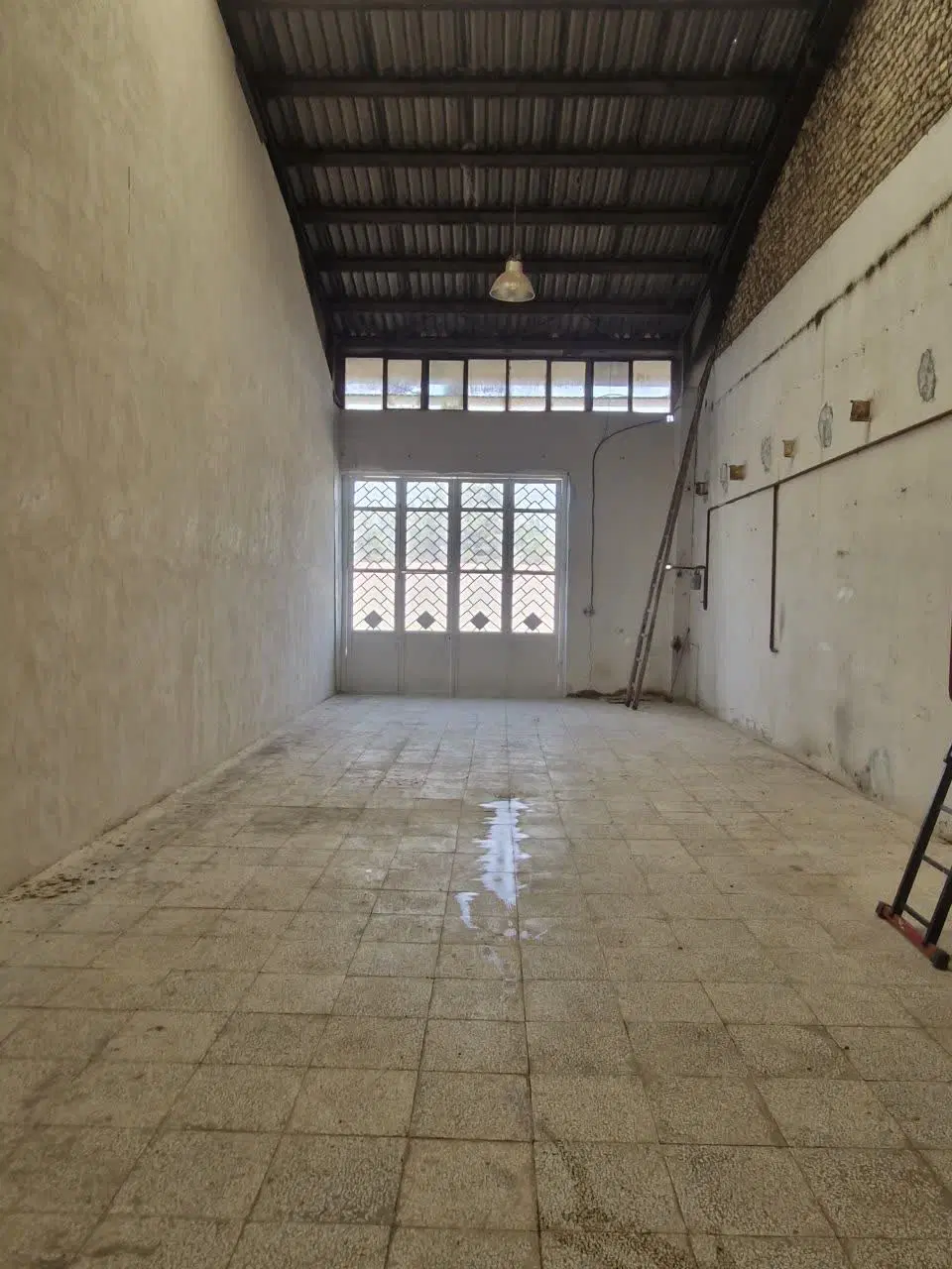 کارگاه اجاره ای کشمیری ۶