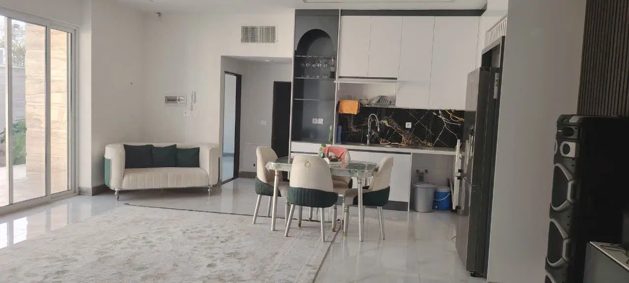 فروش باغ ۴۵۰ متری استخر داخل ساخت