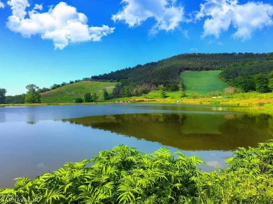 یک قطعه زمین در توشن
